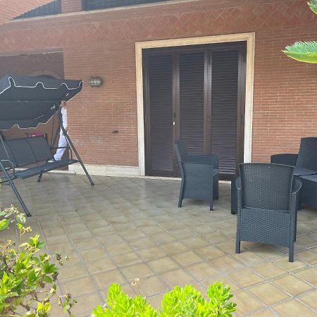 Villa Ines Ardea Exteriér fotografie